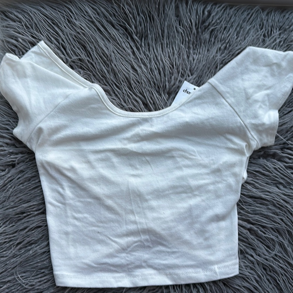 Size medium crossback wrap crop top white